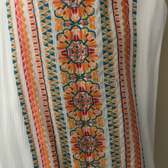 Chicos NWT embroidery trim, maxi dress size 1 petite - Picture 2 of 4